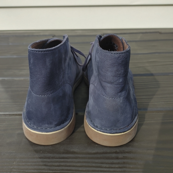 Clarks Bushacre 2 Navy Blue Suede Chukka Boots - Picture 6 of 9